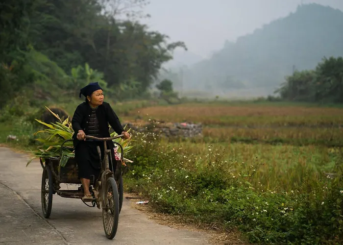 Time Travel - Ha Giang Loop Tour